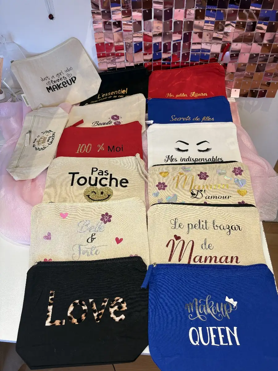 trousse personnalisée en toile – Cadeau maman / femme – Pochette  fait main – Idée cadeau originale.