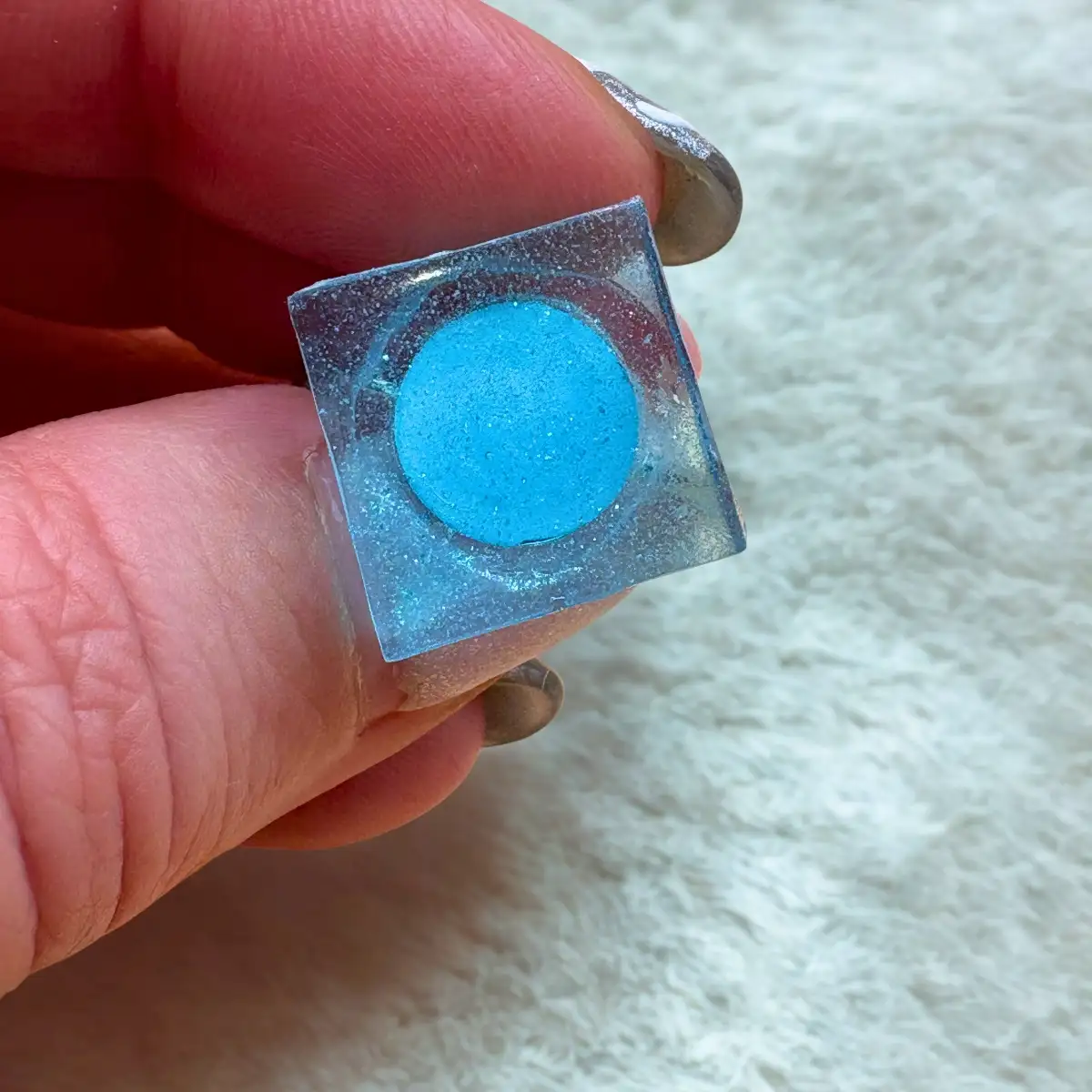 Bague forme carrée