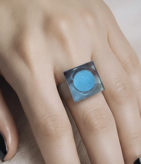 Bague forme carrée
